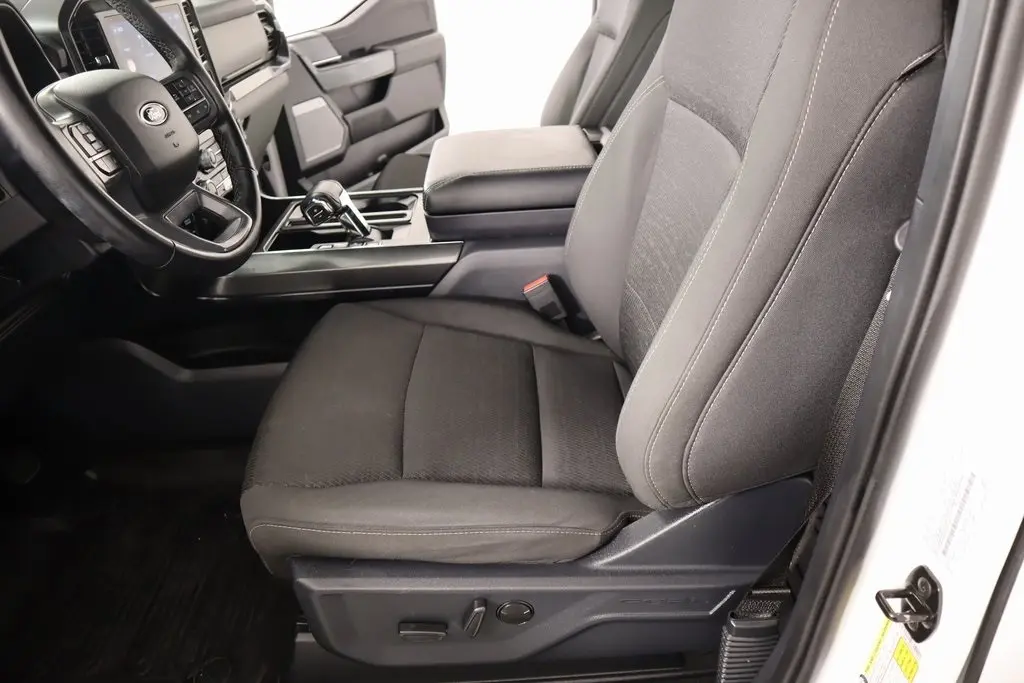 2023 Ford F-150 XLT photo 14