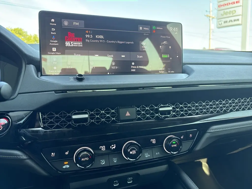 2024 Honda Accord Hybrid Touring photo 14
