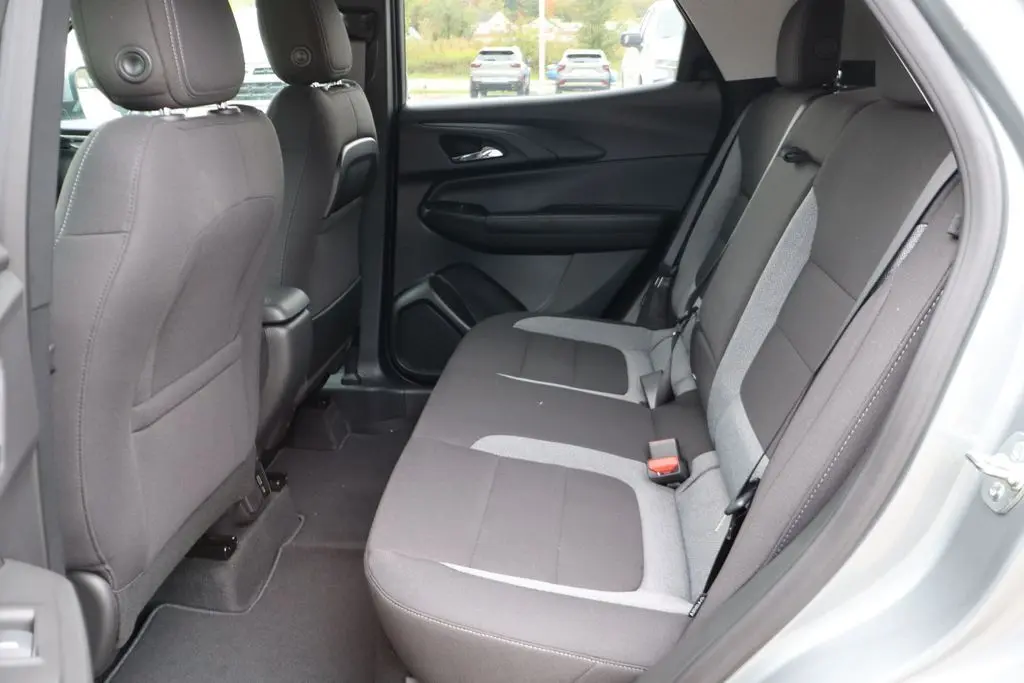 2026 Chevrolet Trailblazer LT photo 34