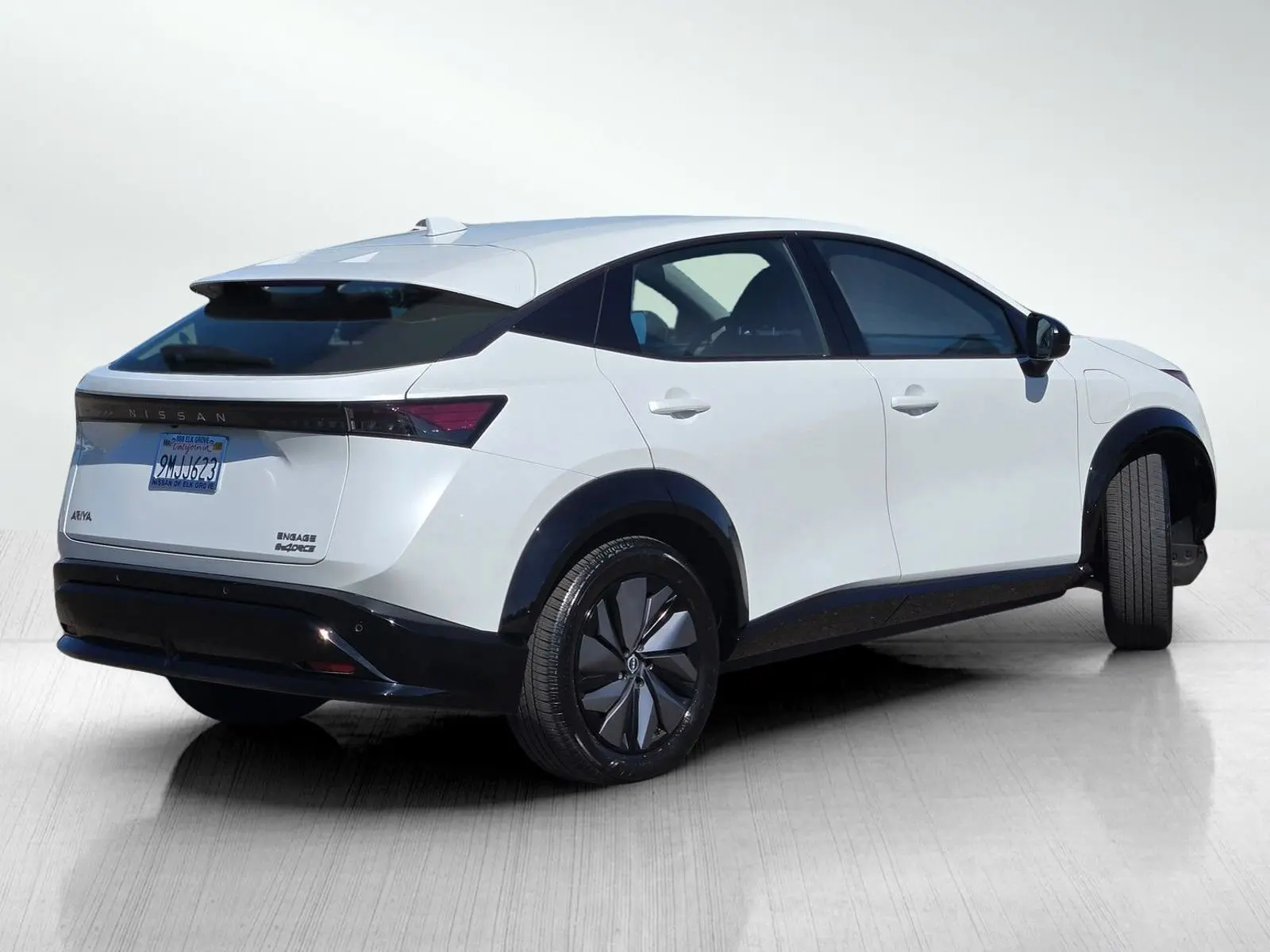 2024 Nissan ARIYA Engage e-4ORCE photo 4
