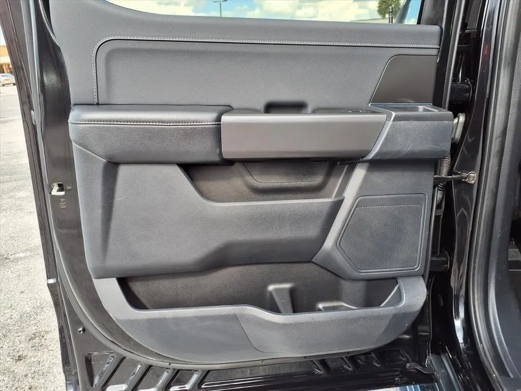 2024 Ford F-150 XLT photo 19