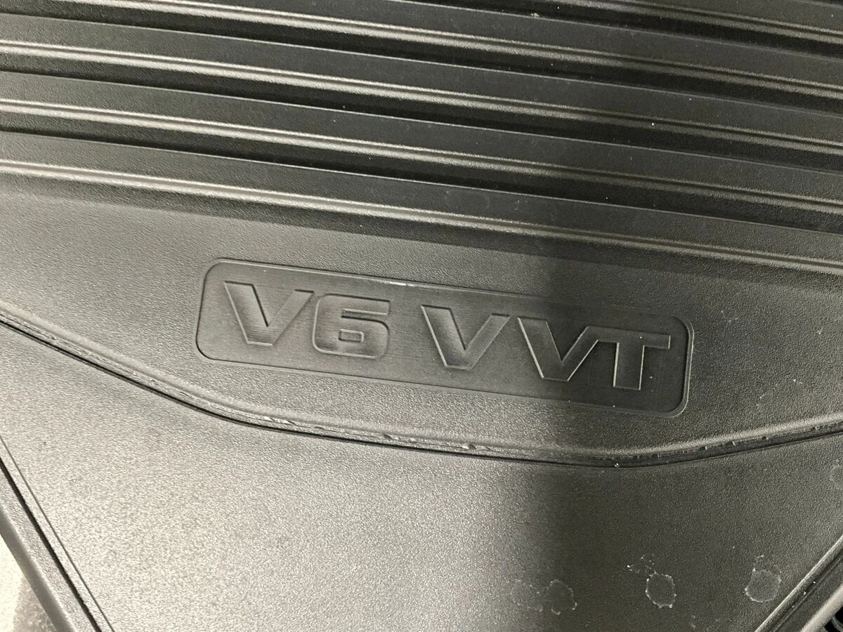 2023 GMC Acadia AT4 - Photo 32