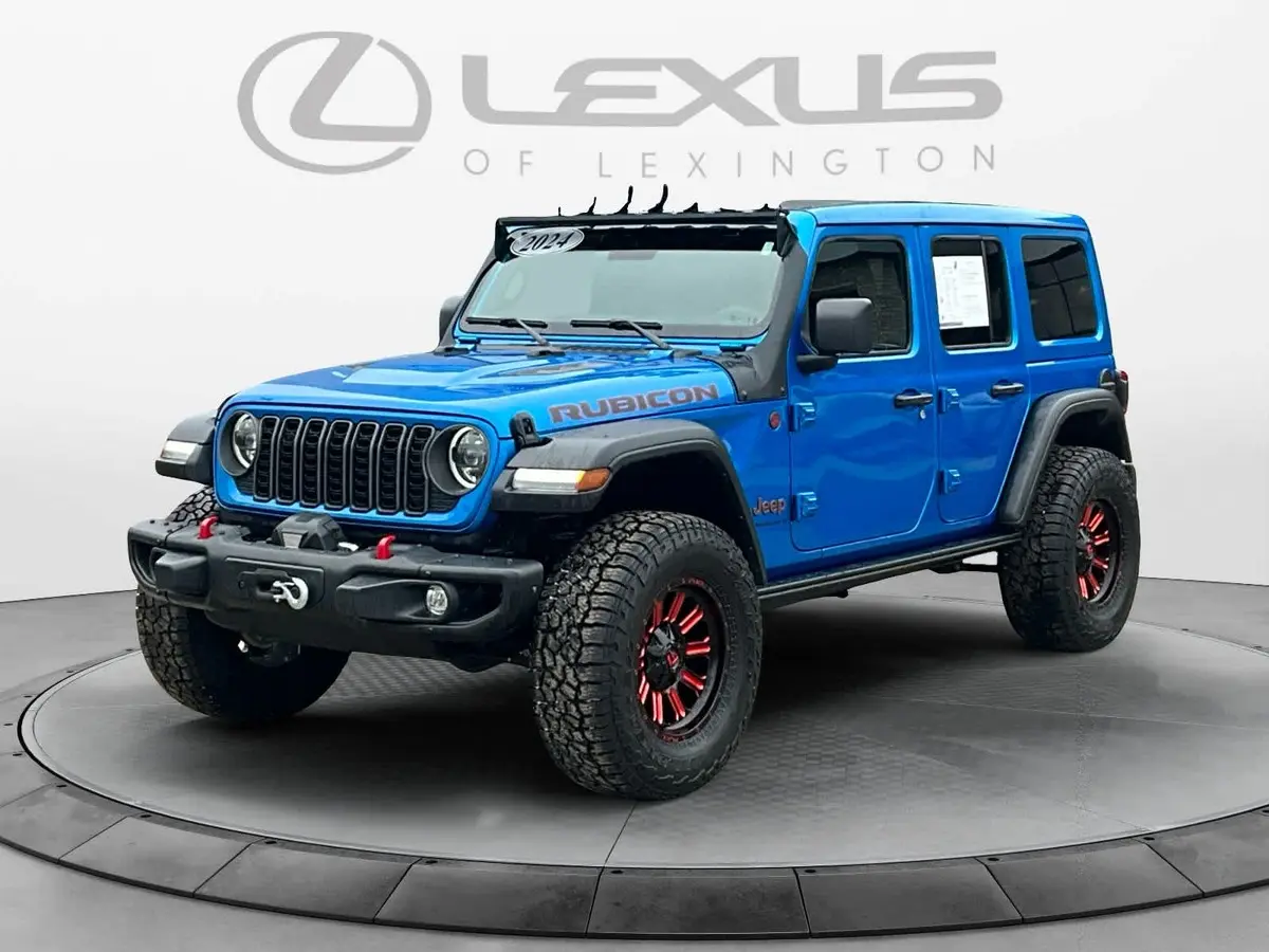 2024 Jeep Wrangler 4-Door Rubicon's photo