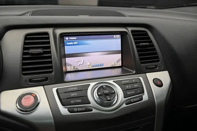 2012 Nissan Murano SL photo 29