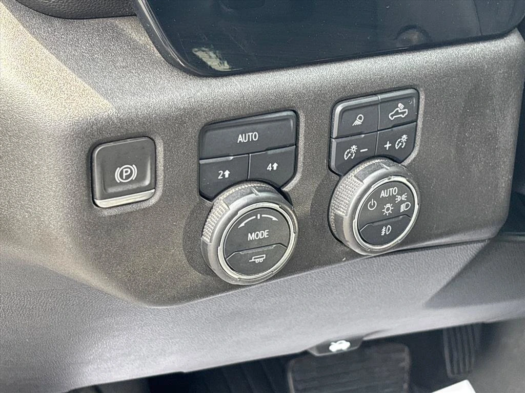 2024 Chevrolet Silverado 1500 LTZ - Photo 34