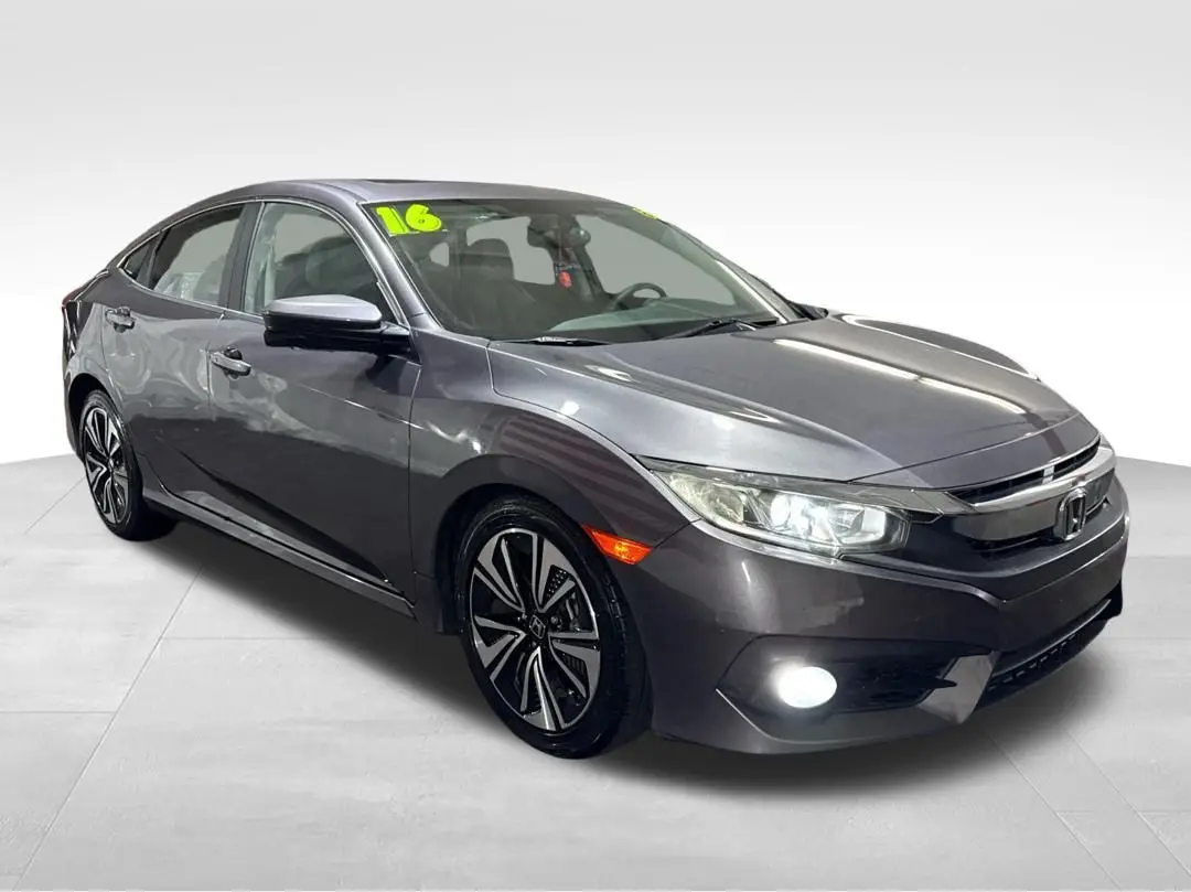 2016 Honda Civic EX-T photo 3