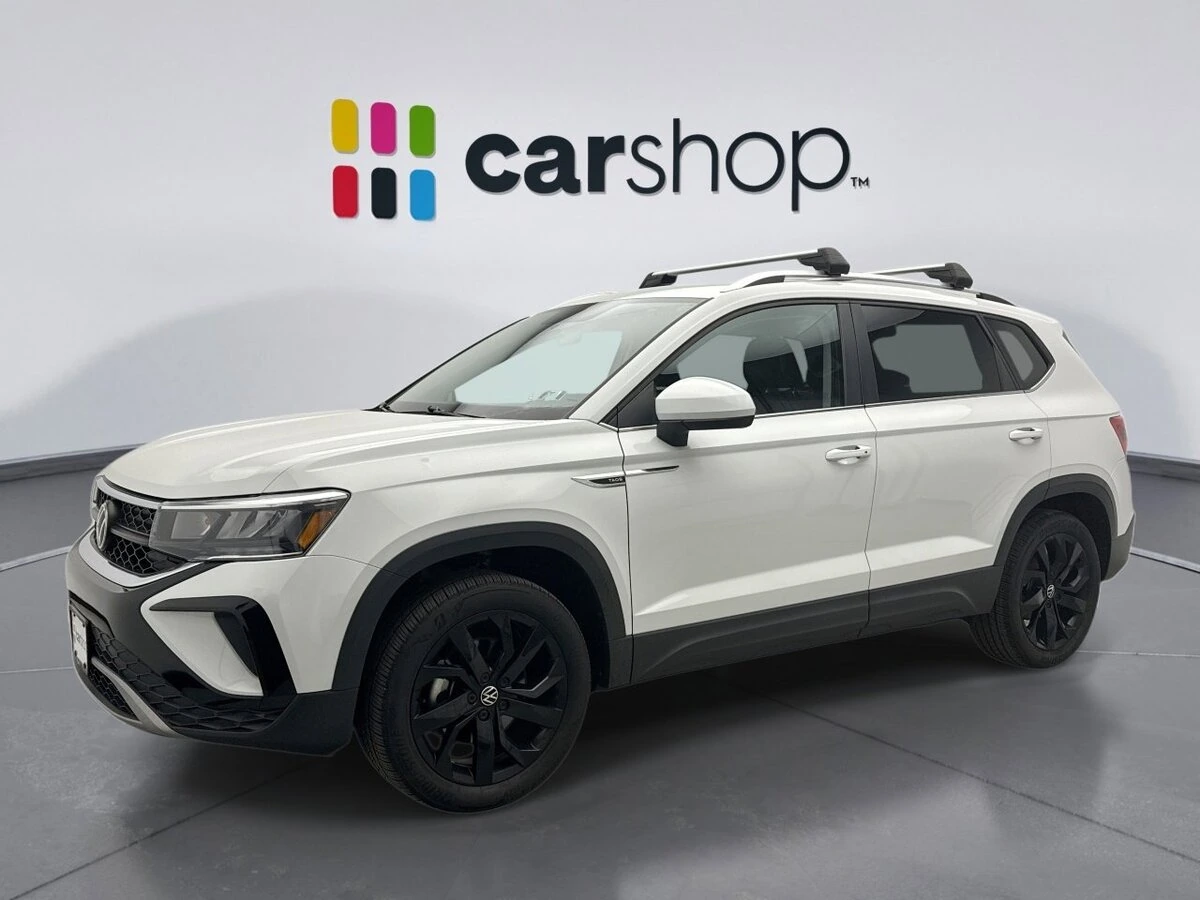 2022 Volkswagen Taos SE's photo