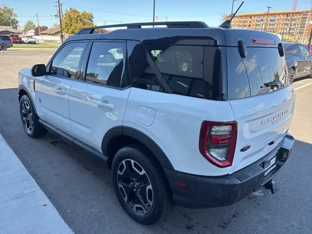 2021 Ford Bronco Sport Outer Banks photo 4