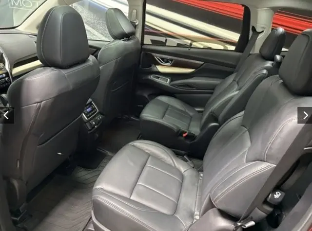 2022 Subaru Ascent Touring photo 4