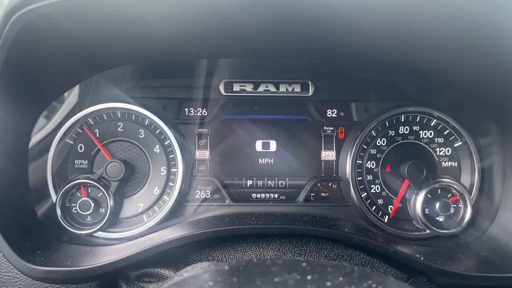 2022 Ram 1500 Laramie photo 6