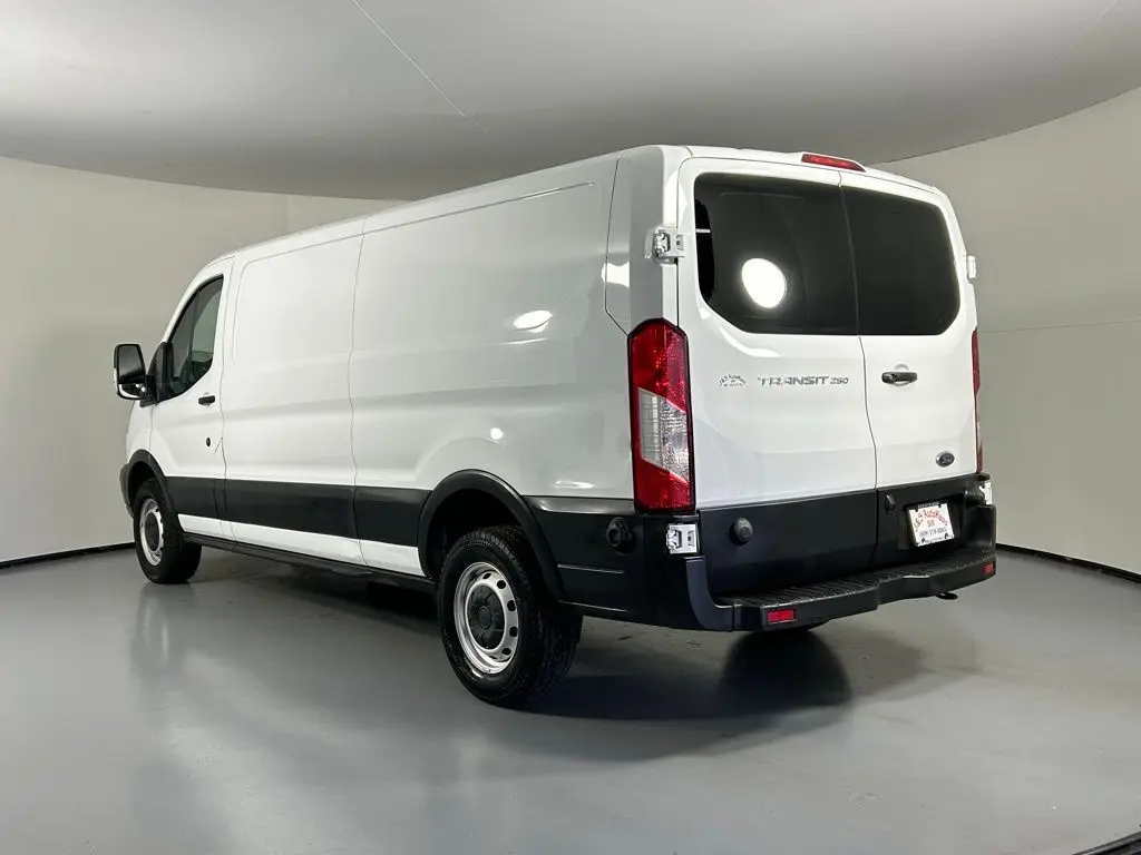 2019 Ford Transit photo 4