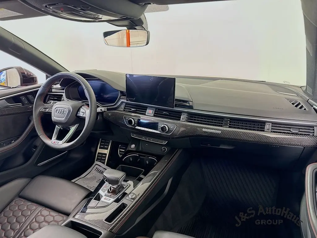 2021 Audi RS 5 photo 26