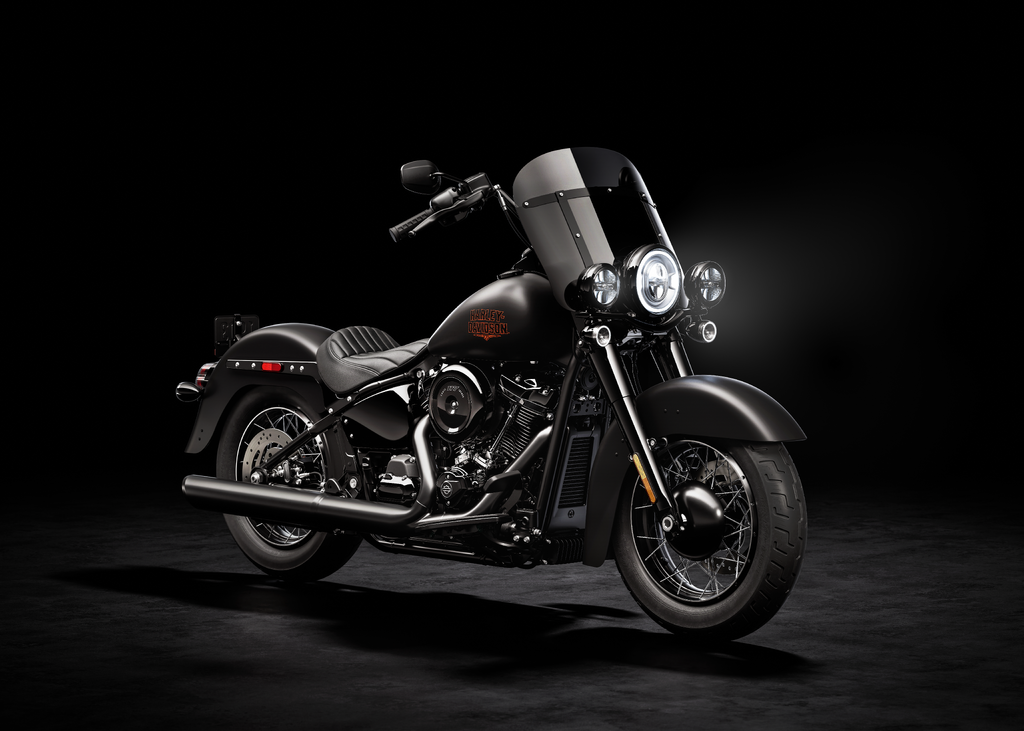 Studio shot of the 2026 Harley-Davidson Deadwood on a black background.