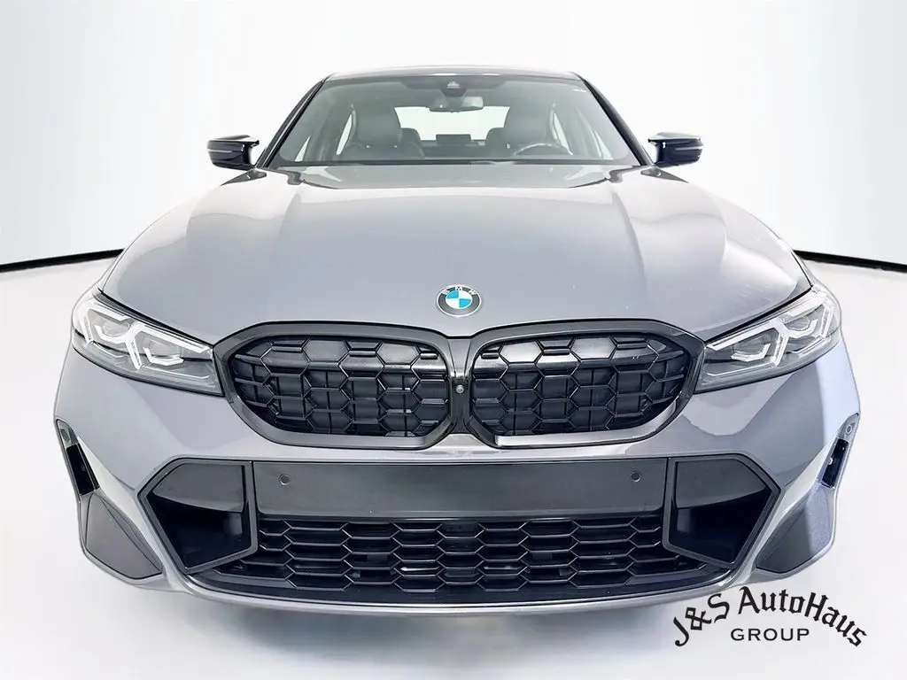 2023 Bmw M340i photo 2