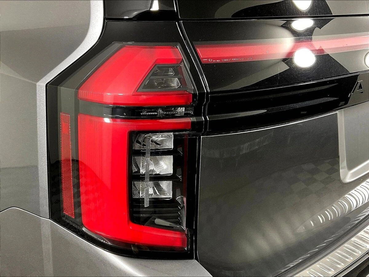 2026 Nissan Armada PRO-4X - Photo 14