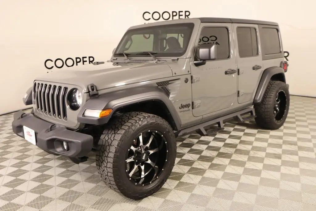 2020 Jeep Wrangler Unlimited Sport Altitude photo 10