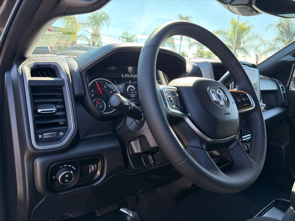 2026 RAM 2500 Tradesman/Black Express - Photo 15