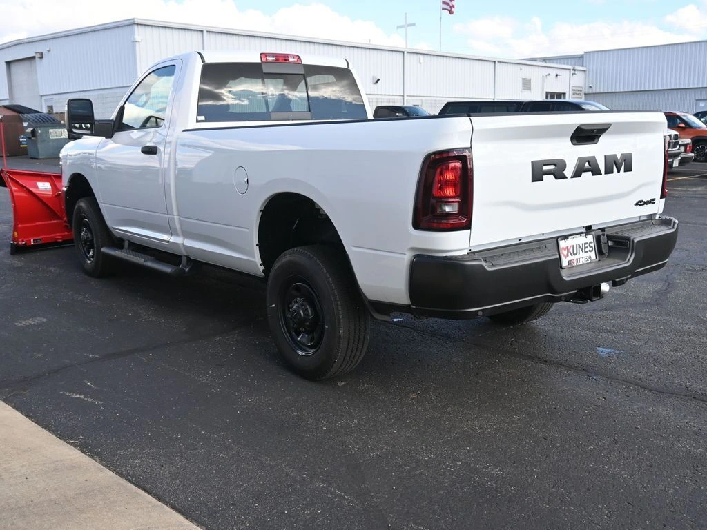 2025 RAM 2500 Tradesman - Photo 9