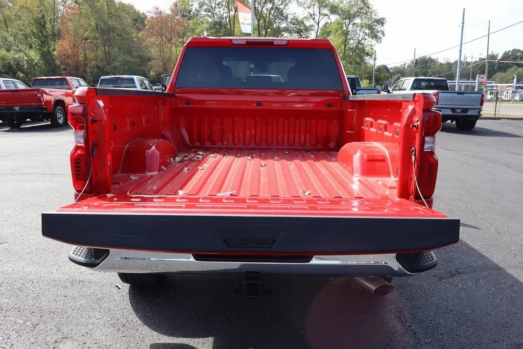 2025 Chevrolet Silverado 2500HD Work Truck Trail Boss photo 23