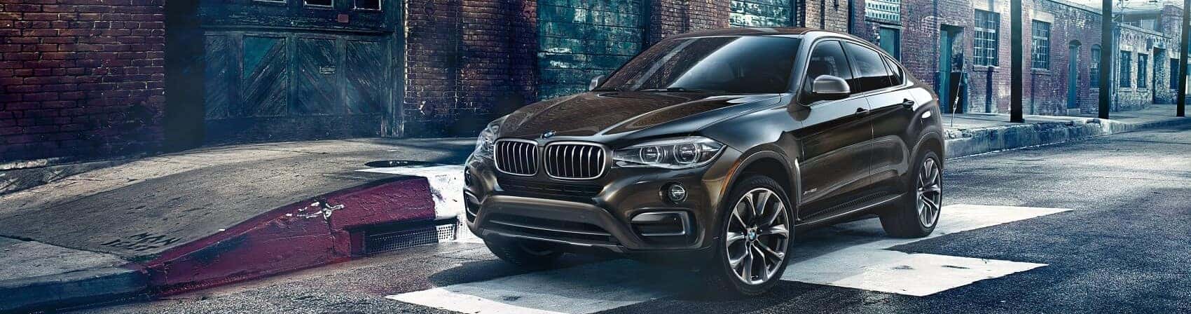 2022 BMW X6 building banner
