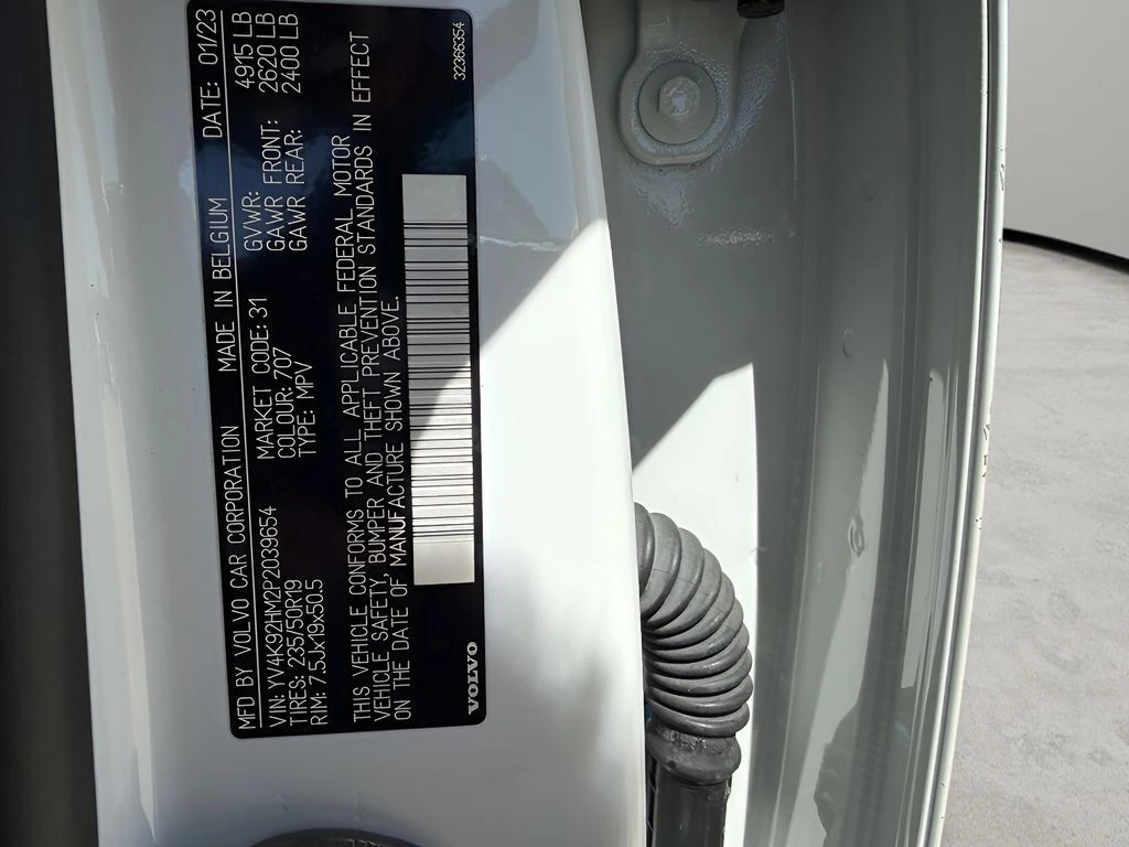 2023 Volvo - image 16