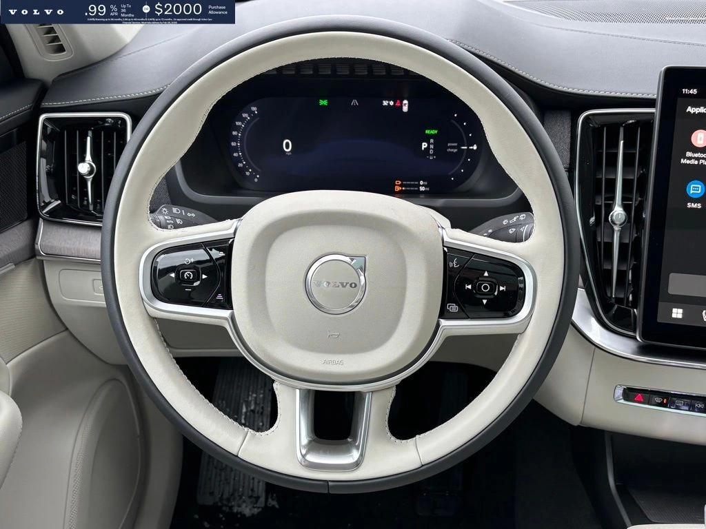 2026 Volvo - image 11