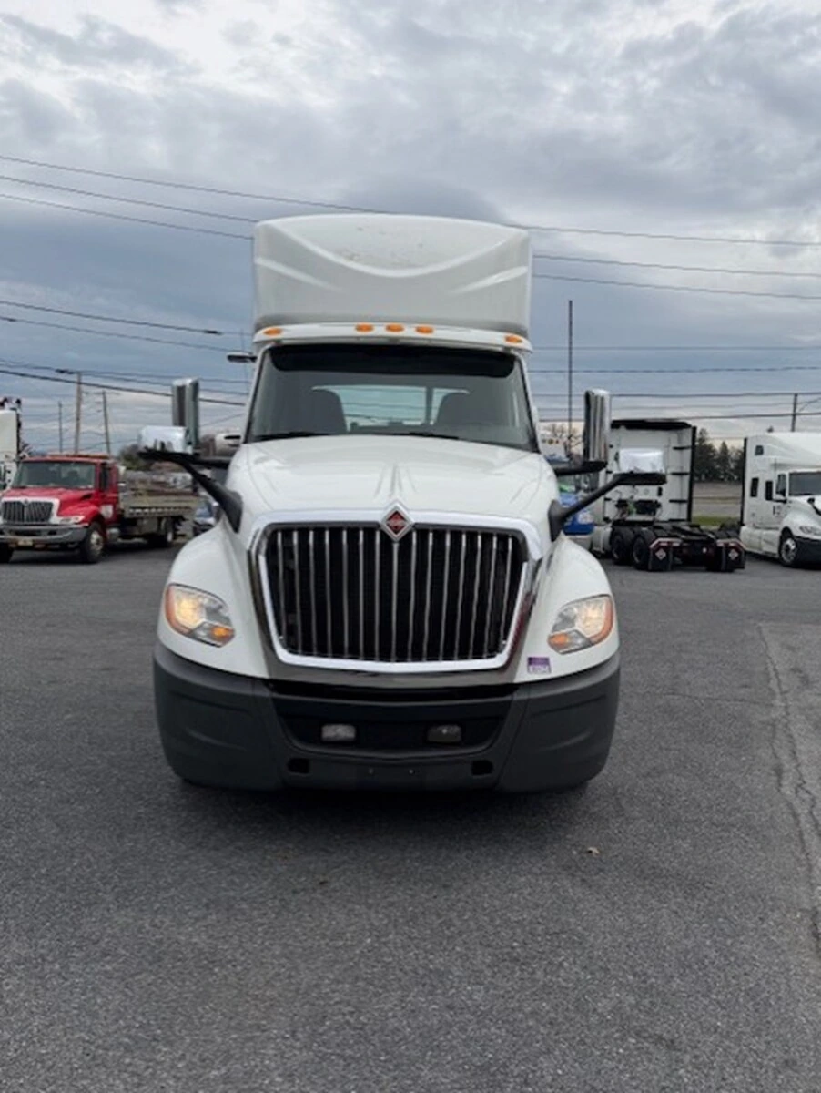 2019 International LT in Philadelphia, PA — photo 3