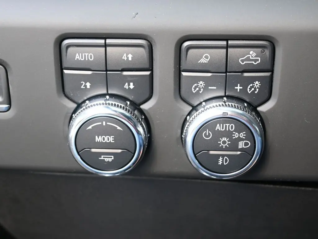 2025 Gmc Sierra HD AT4 photo 25