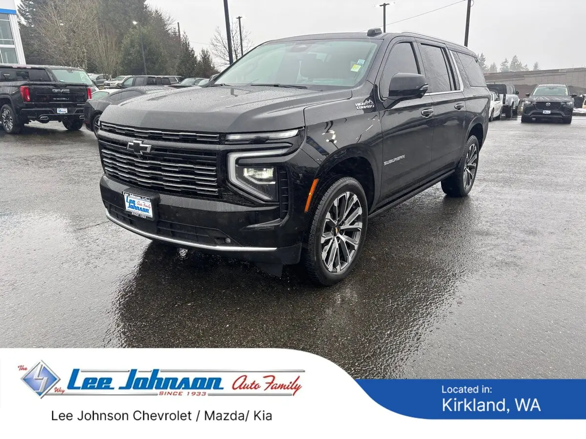 2025 Chevrolet Suburban High Country's photo