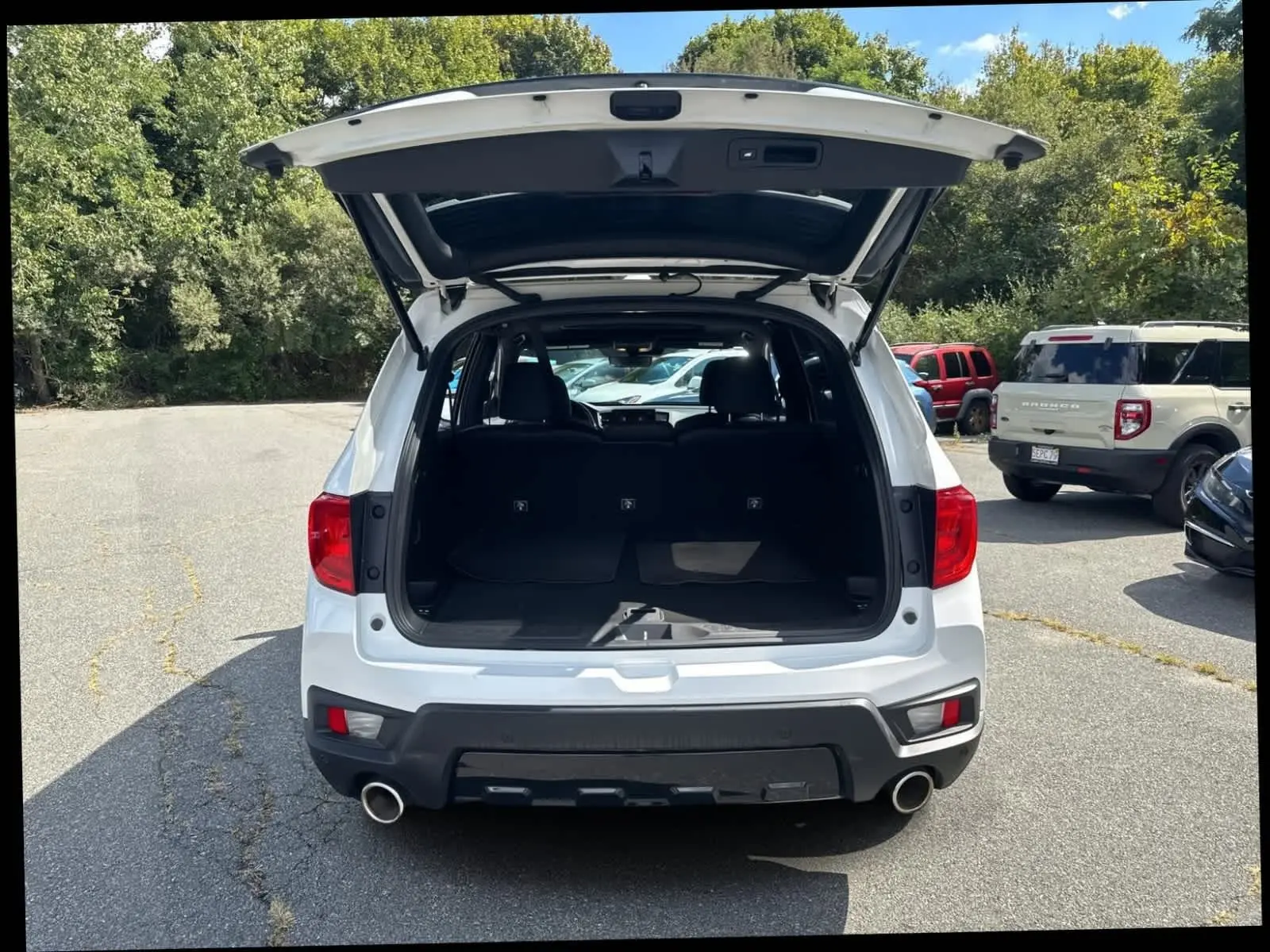 2023 Honda Passport Elite photo 36