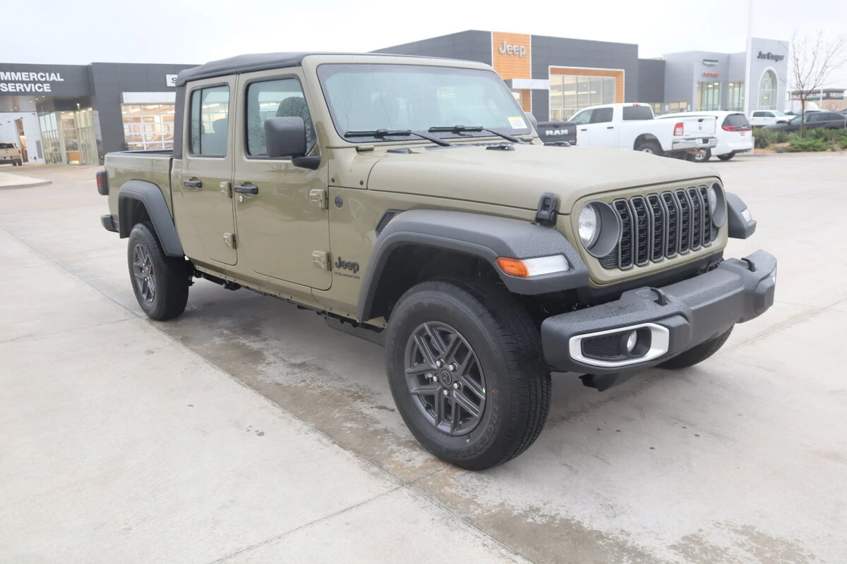 2026 Jeep Gladiator