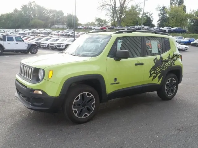 2017 Jeep Renegade Sport photo 2