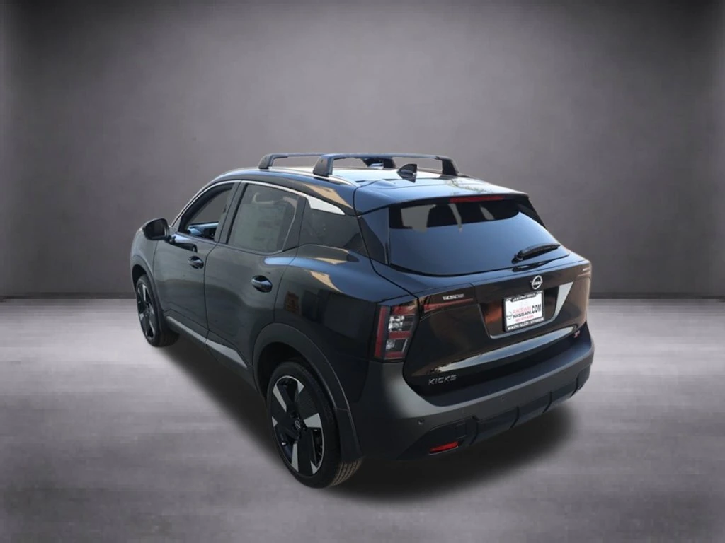 2025 Nissan Kicks SR - Photo 6