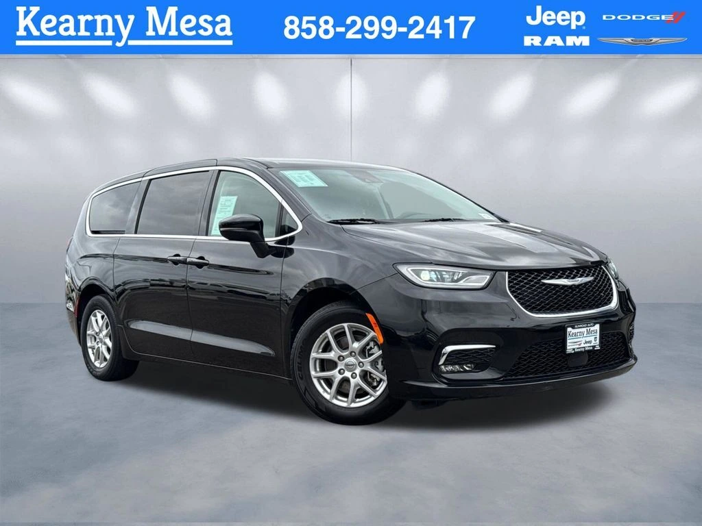2023 Chrysler Pacifica