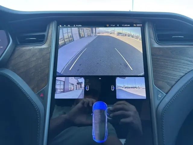 2020 Tesla Model X Long Range photo 28