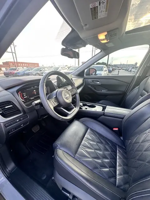 2023 Nissan Rogue Platinum photo 20