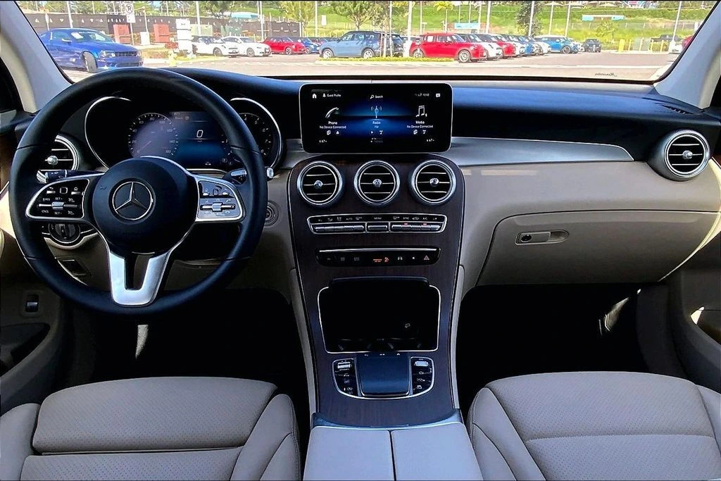 2023 Mercedes-Benz GLC Coupe GLC300 - Photo 15