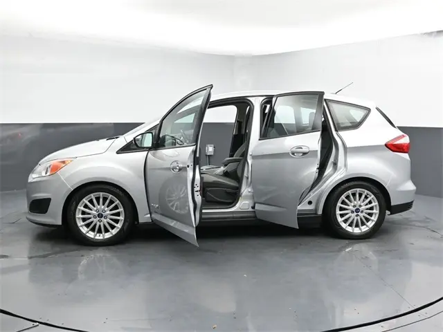 2016 Ford C-Max Hybrid SE photo 34