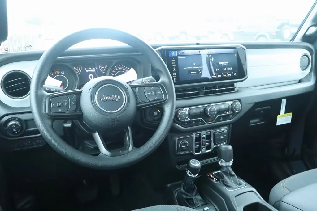 2025 Jeep Gladiator Sport photo 2