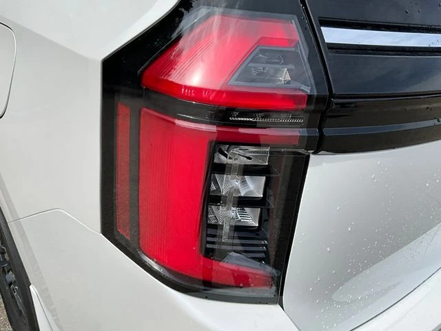 2026 Nissan Armada SV - Photo 24