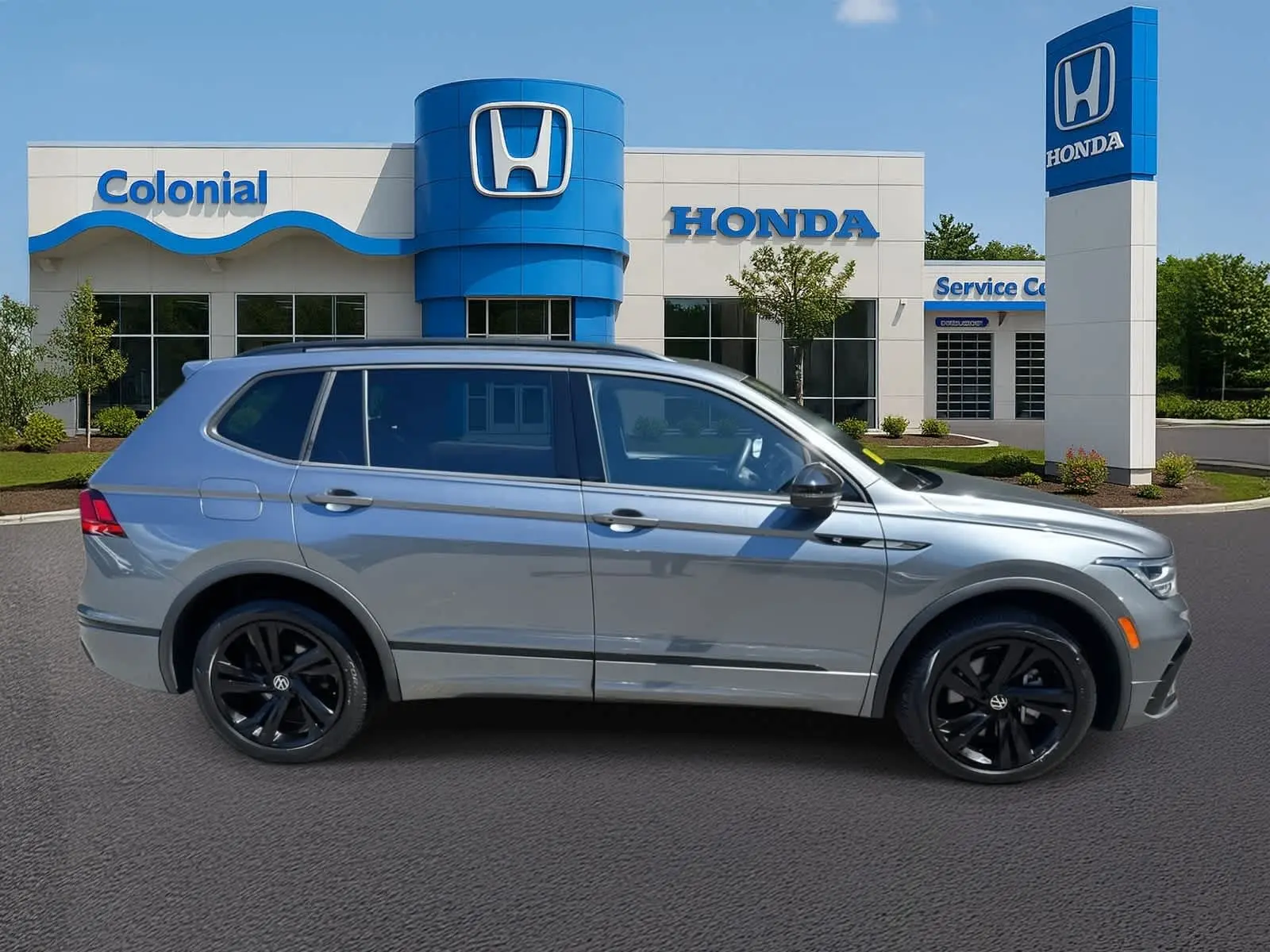 2023 Volkswagen Tiguan SE R-Line Black photo 7