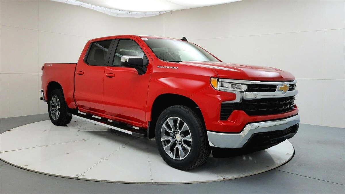 2026 Chevrolet Silverado 1500 LT's photo