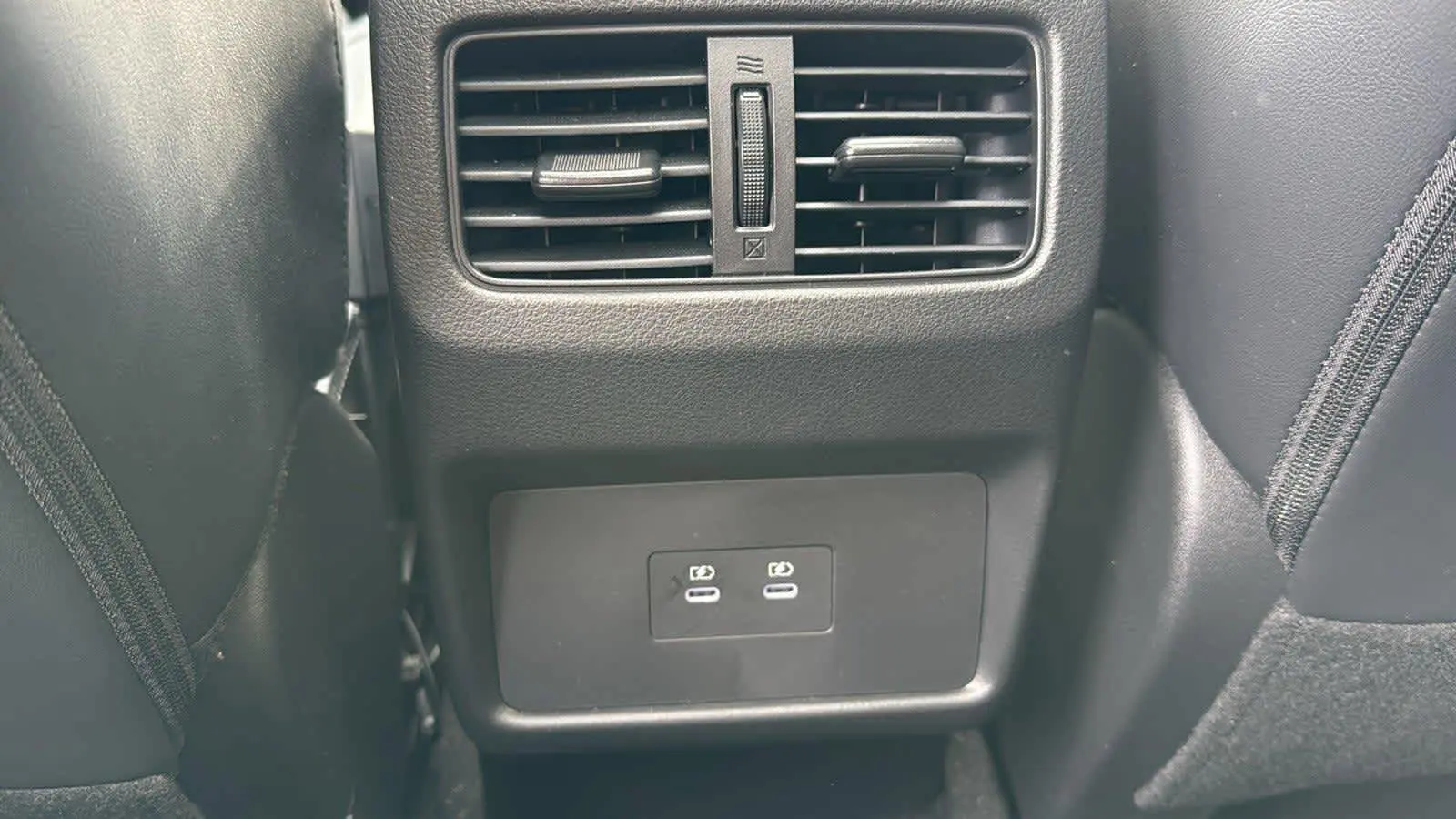 2024 Nissan Rogue Platinum photo 21
