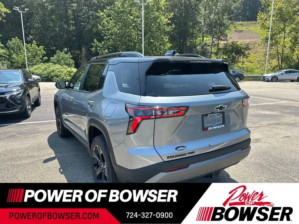 2026 Chevrolet Equinox LT photo 3