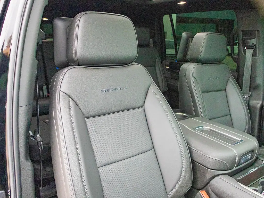 2023 Gmc Yukon XL Denali photo 10