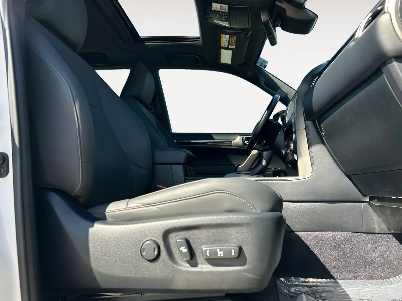 2020 Lexus GX 460 Premium photo 13