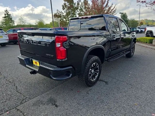 2024 Chevrolet Silverado 1500 ZR2 photo 6