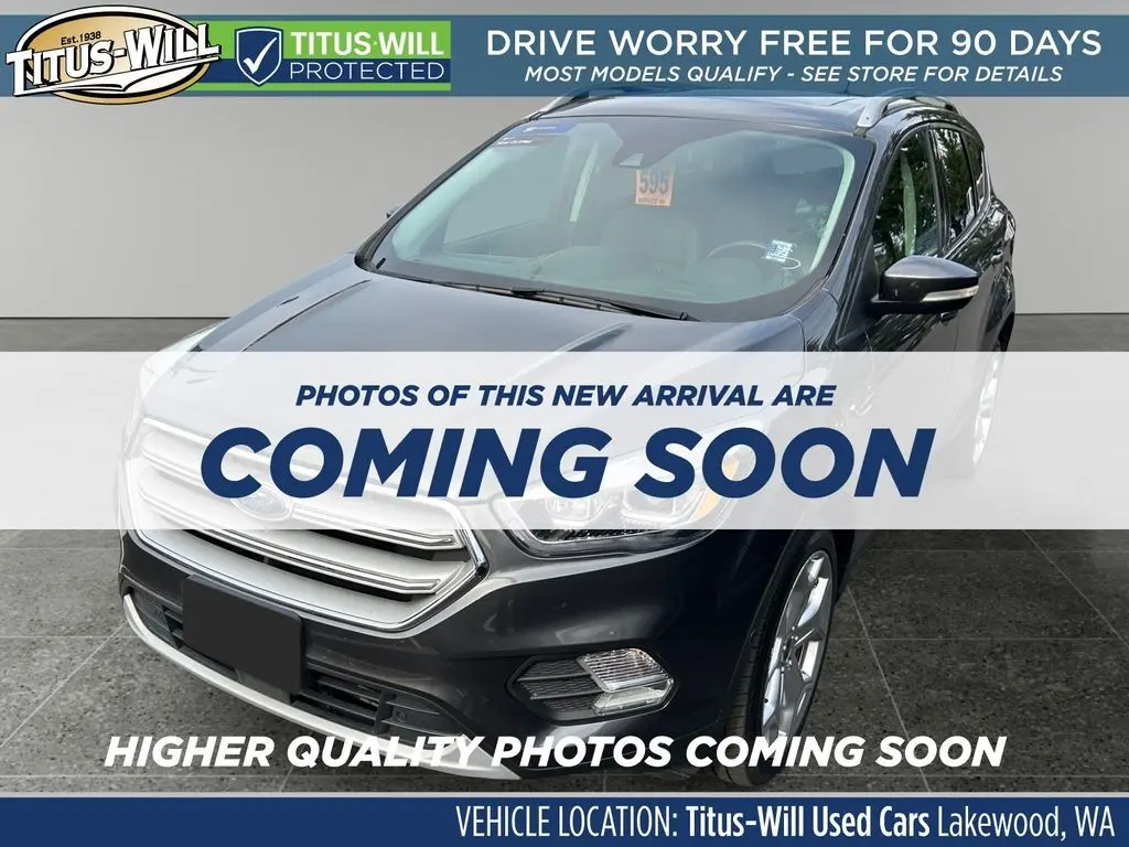 2019 Ford Escape Titanium photo 2