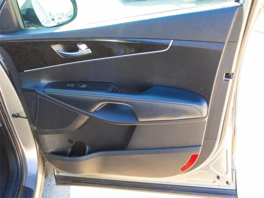 2017 Kia Sorento LX photo 14