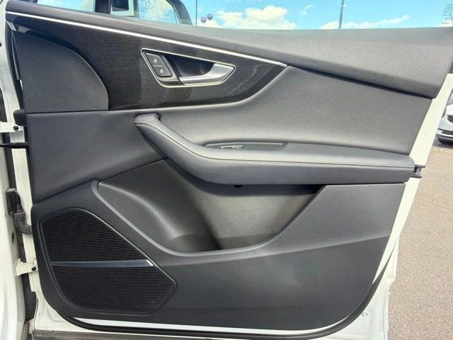 2025 Audi Q7 Premium Plus - Photo 11